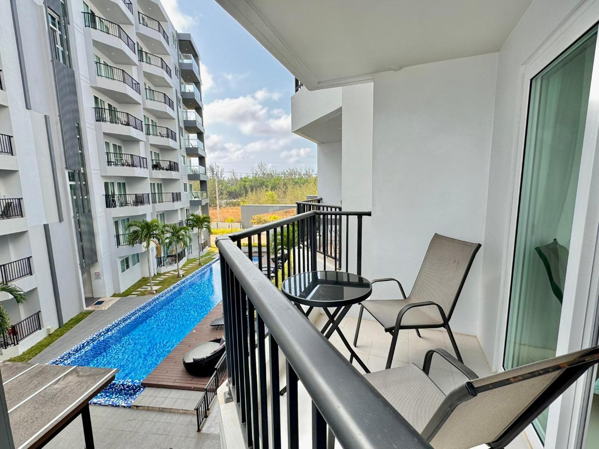 Mantra Beach Condominium Suite - Mae Phim Ban Tha Fat Екстер'єр фото